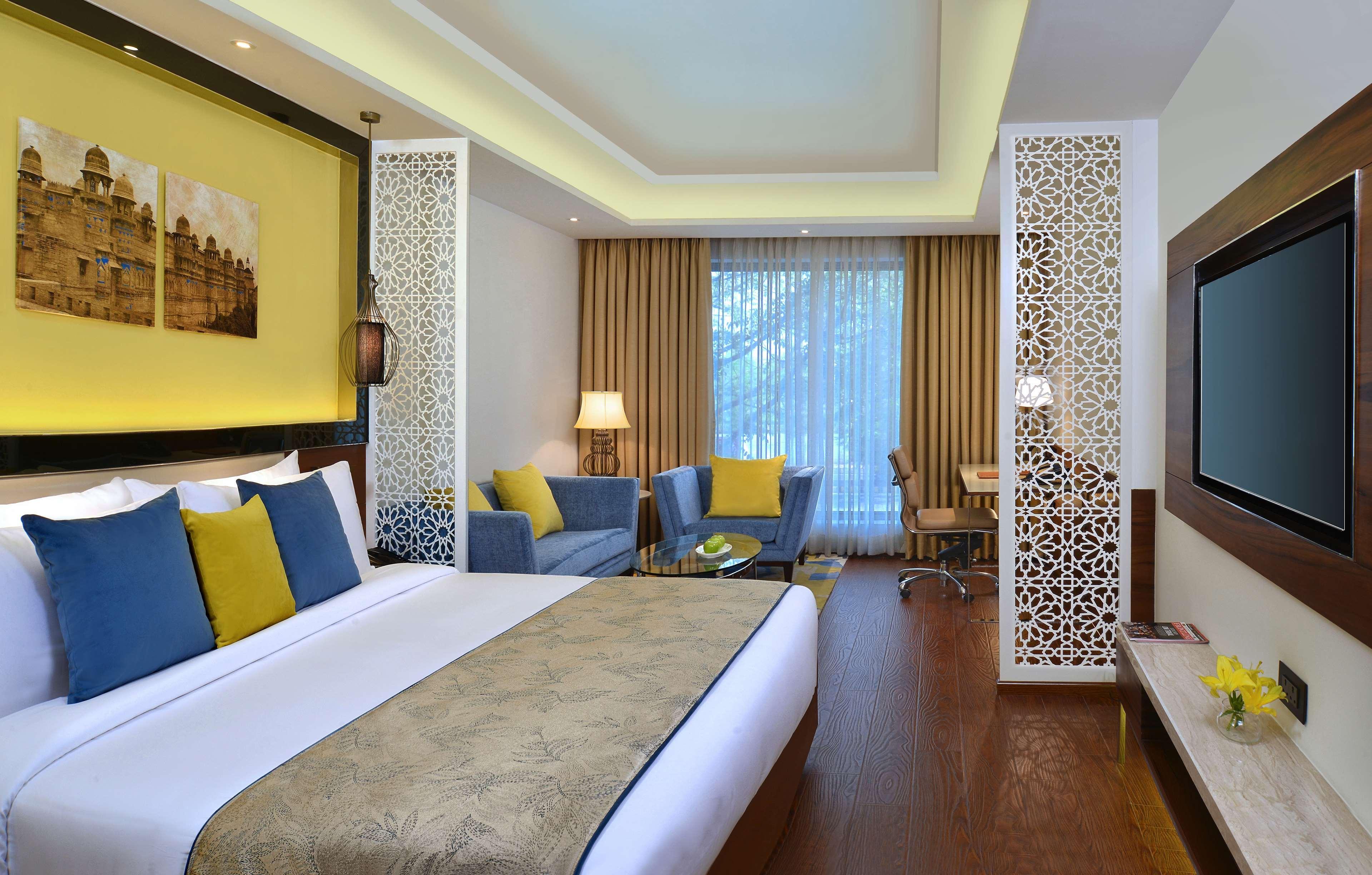 Radisson Gwalior Hotel Bagian luar foto