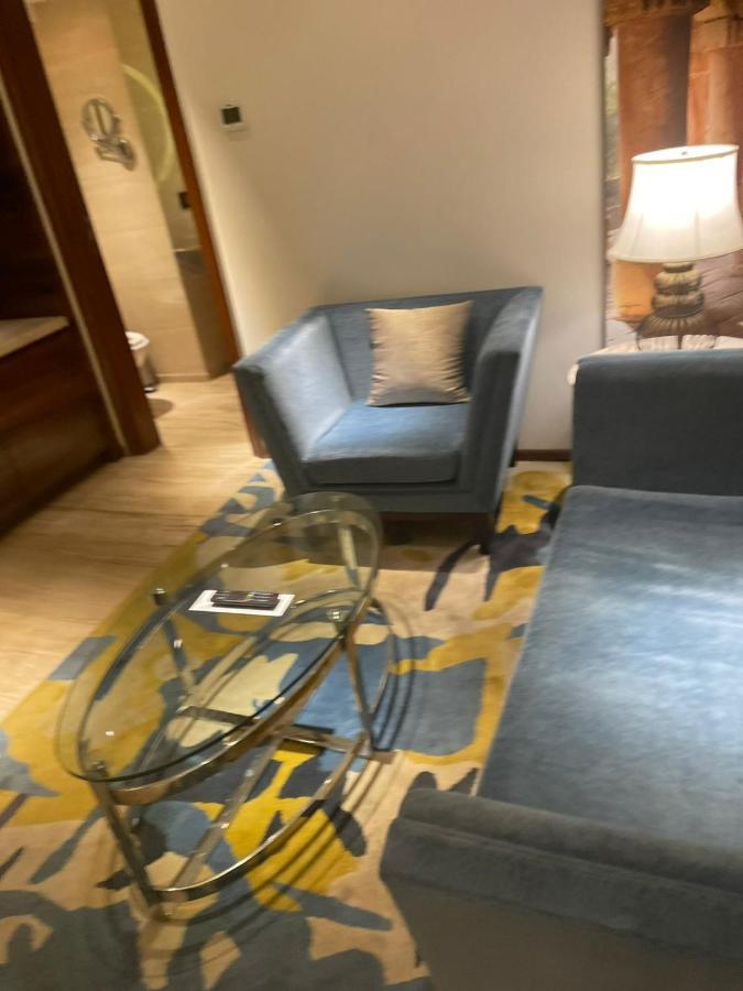Radisson Gwalior Hotel Bagian luar foto