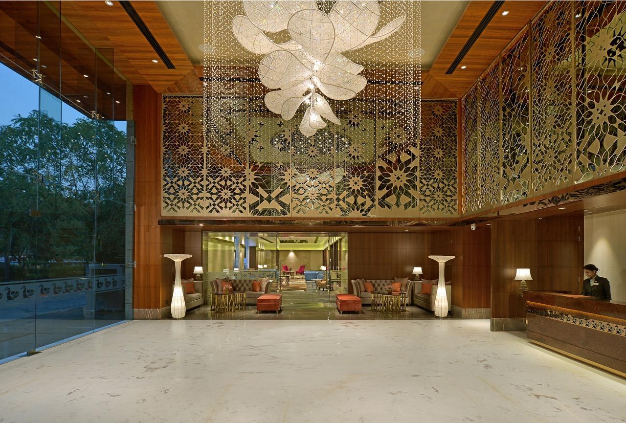 Radisson Gwalior Hotel Bagian luar foto